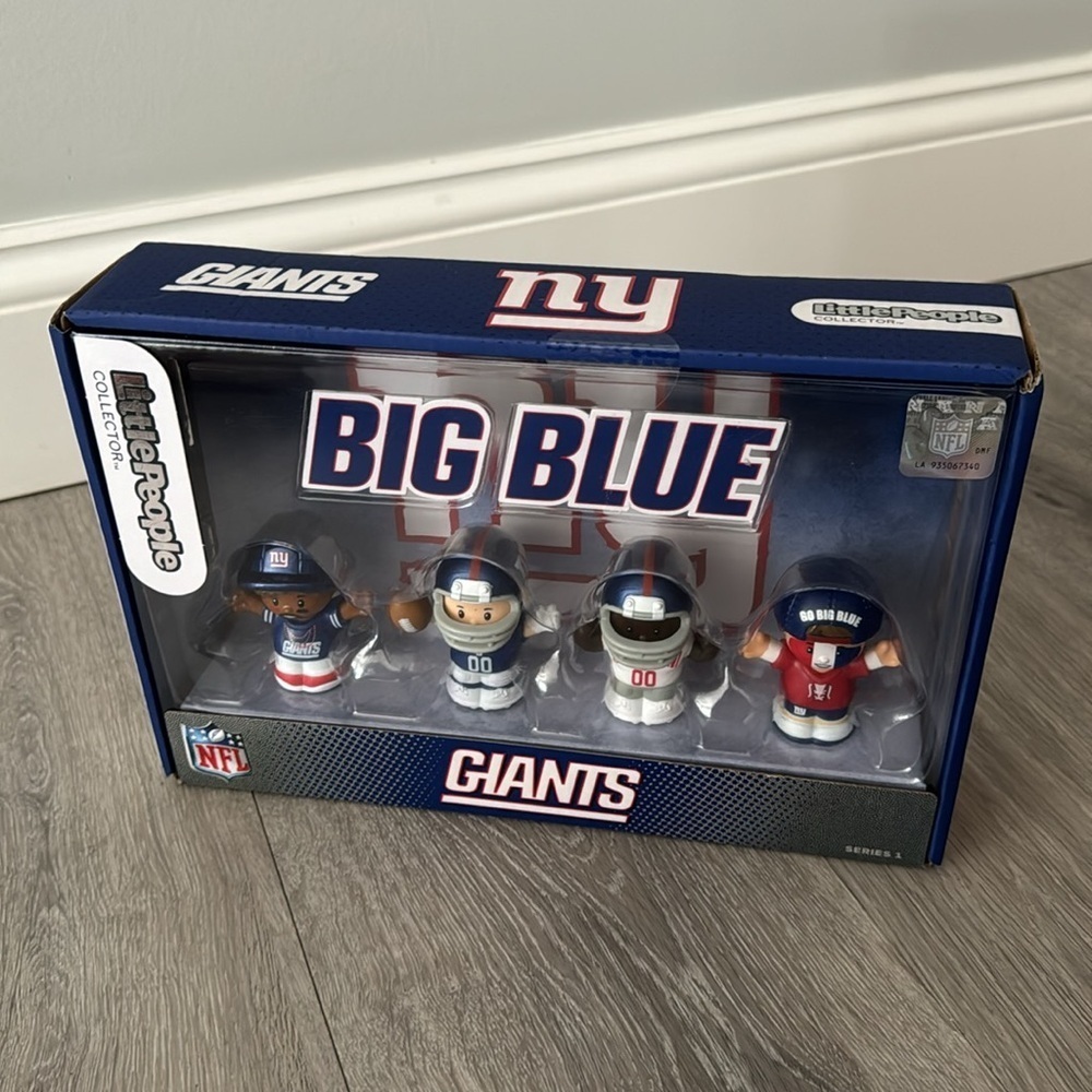 Fisher Price Little People Collector Toy NFL New York Giants Football - Picture 4 of 6